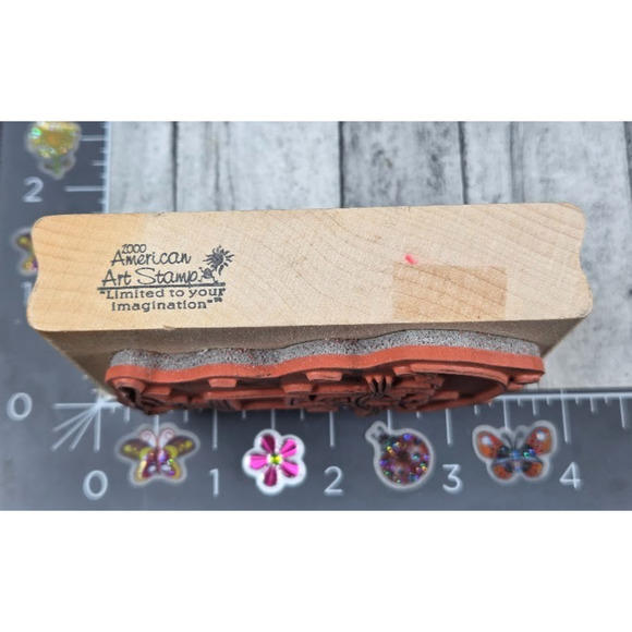 American Art Stamp Cat Kitty in Rain Umbrella 2000 Rubber Stamp Wood #P38 - Picture 3 of 3